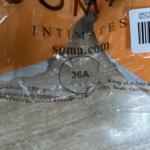 Women’s underwire bra - Picture 3 of 5